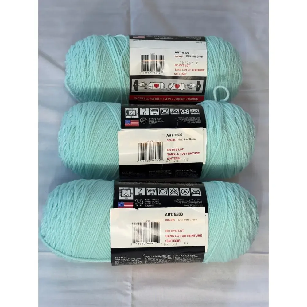 Vintage Red Heart Super Saver Pale Green Yarn Lot 3 Skeins 4-Ply Worsted